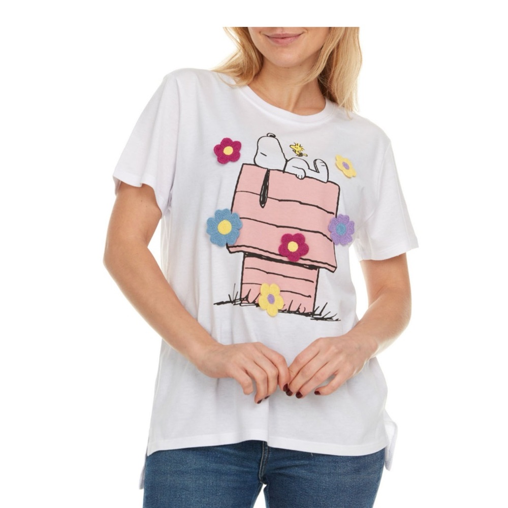 Snoopy white T-shirt multiple sizes available